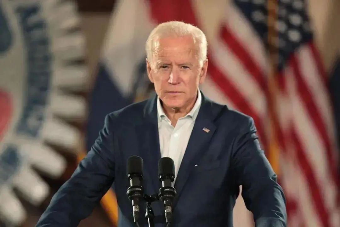 共和党议员一天两场集体逼宫!都是针对中国